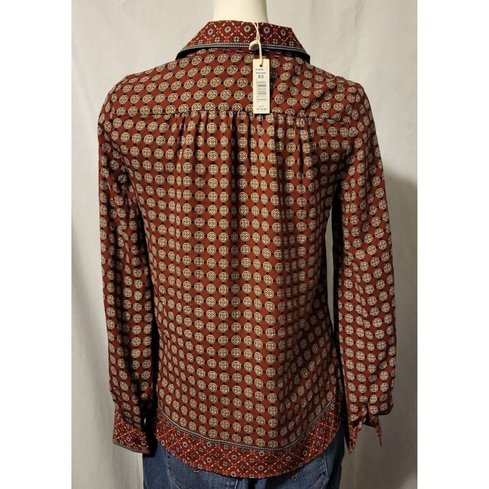 MAX STUDIO Women's Long-Sleeve Blouse Red & Tan Geometric Design Size XSmall NWT - Picture 4 of 7